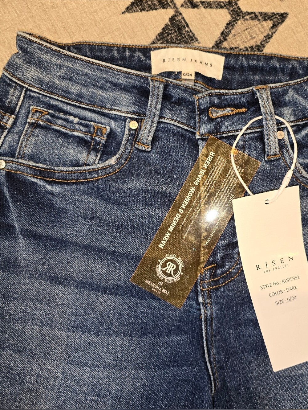 Risen Tummy Control High Rise Baggy Wide Leg Jeans Dark Wash Size 0/24 NWT - Picture 2 of 15